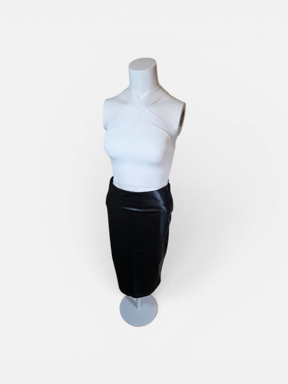 NWOT Aritzia TEN by Babaton Faux Leather Midi Pencil Skirt - Size M